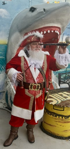 Gallery photo 17 of Santa Cisco & Mrs. Claus
