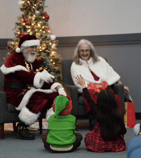 Gallery photo 35 of Santa Clay & Mrs. Claus Together