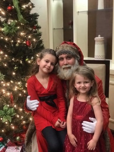 Gallery photo 3 of Santa Mugsy