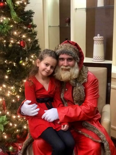 Gallery photo 10 of Santa Mugsy
