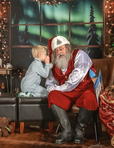 Gallery photo 23 of Santa Najib & Mama Claus
