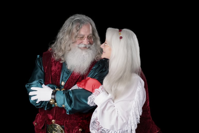 Gallery photo 3 of Santa Najib & Mama Claus