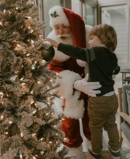 Gallery photo 5 of Santa Neal