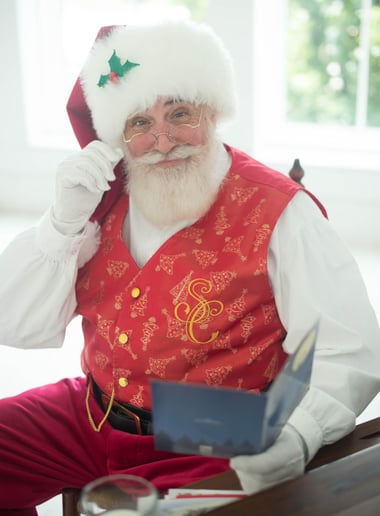 Gallery photo 9 of Santa Neal