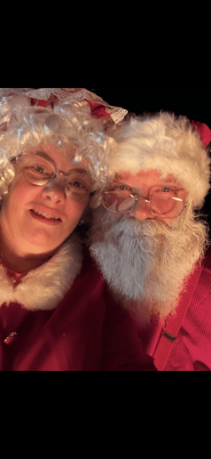 Gallery photo 3 of Santa New England Bob