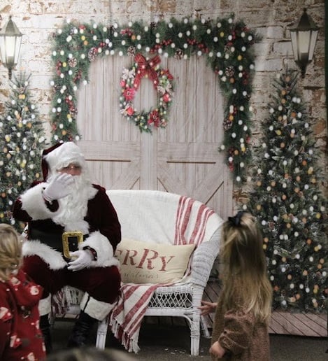 Gallery photo 1 of Santa Jeffrey