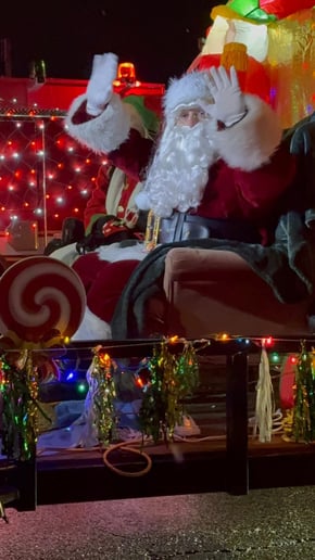 Gallery photo 6 of Santa Jeffrey
