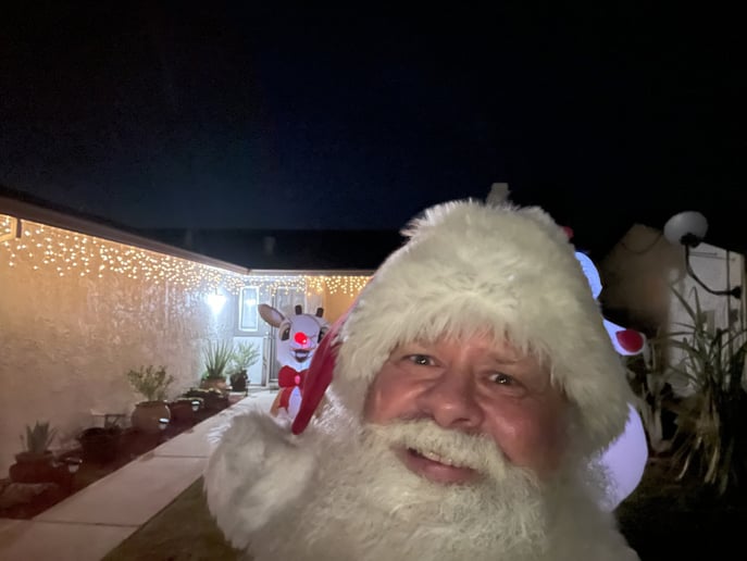 Gallery photo 7 of Santa Nick