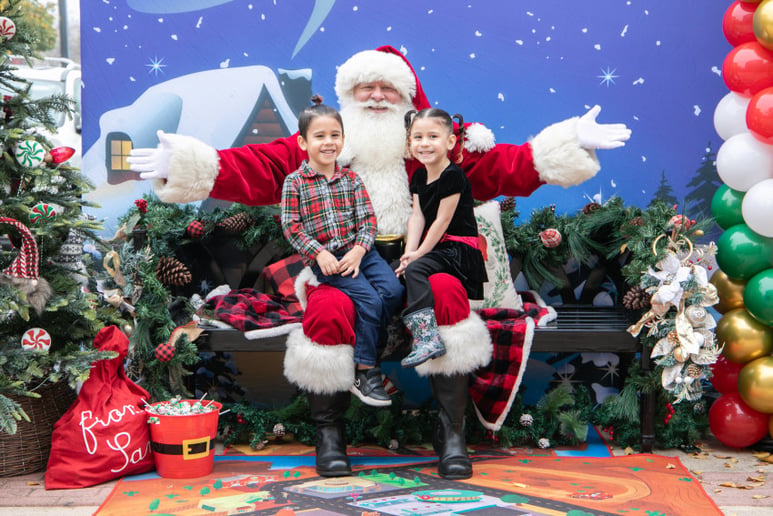 Gallery photo 2 of Santa Nick