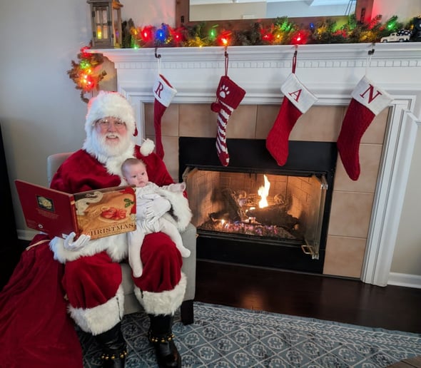 Gallery photo 1 of Santa Snow
