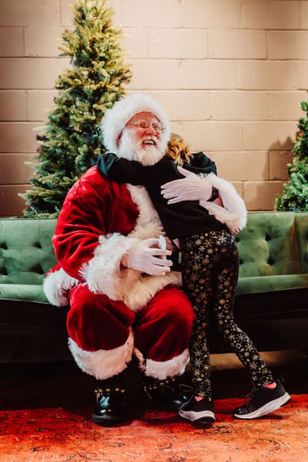 Gallery photo 15 of Santa Snow