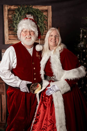 Gallery photo 6 of Santa Snow