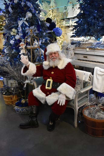 Gallery photo 2 of Santa Nick