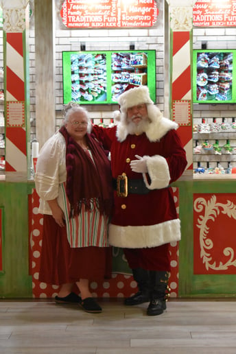 Gallery photo 5 of Santa Nick