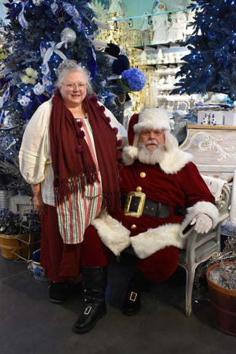Gallery photo 7 of Santa Nick