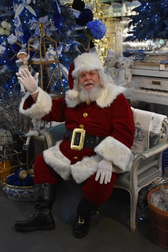 Gallery photo 10 of Santa Nick