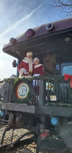 Gallery photo 7 of Santa of Course