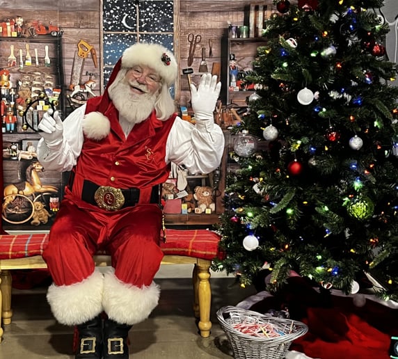 Gallery photo 5 of Santa of Rio Rancho