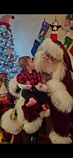 Gallery photo 3 of Santa PapaJoe