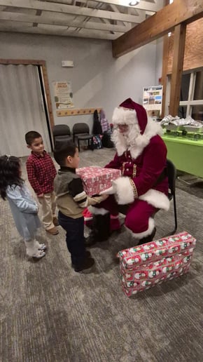 Gallery photo 1 of Santa Pat