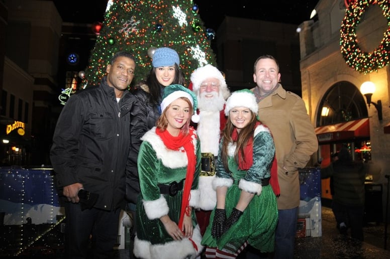 Gallery photo 9 of Cincy Santa