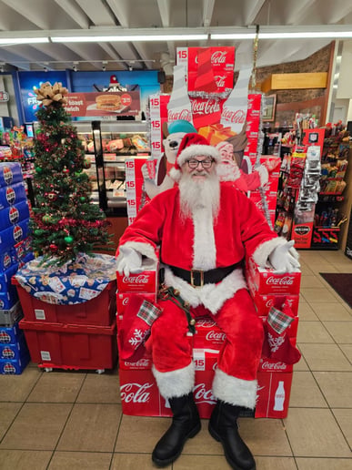 Gallery photo 1 of Santa Patrick