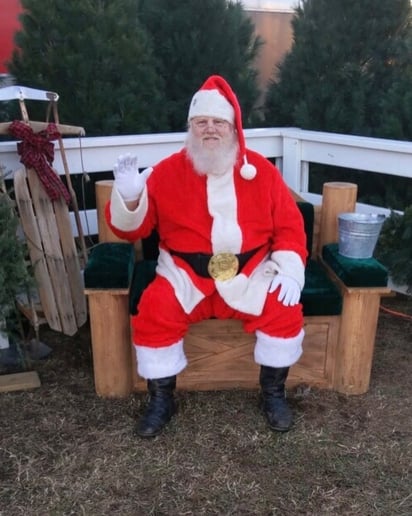Gallery photo 4 of Santa Paul