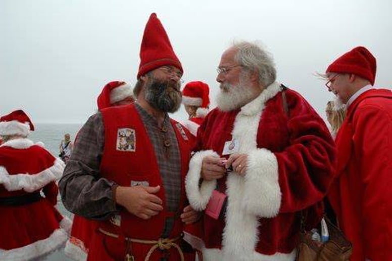 Gallery photo 1 of Santa Peter