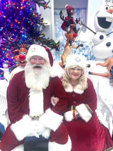 Gallery photo 8 of Santa Phil and Mrs. Claus