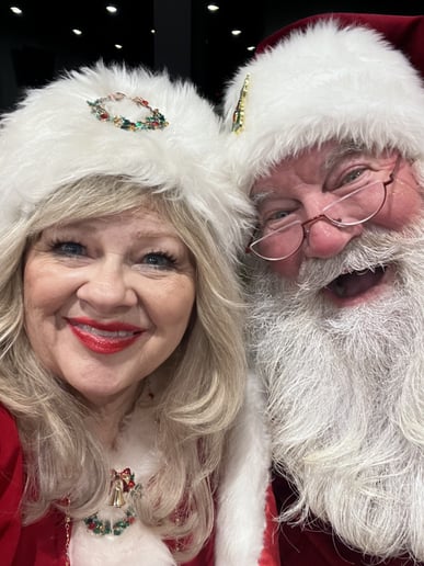 Gallery photo 9 of Santa Phil and Mrs. Claus