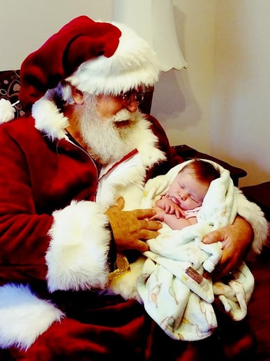Gallery photo 4 of Santa Phil