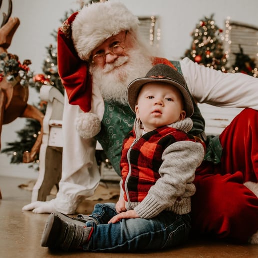 Gallery photo 10 of Santa Phil