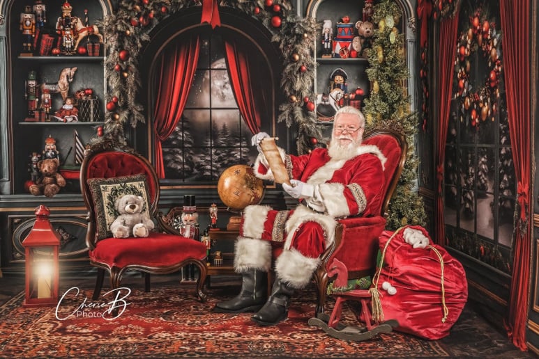 Gallery photo 3 of Santa Phillip