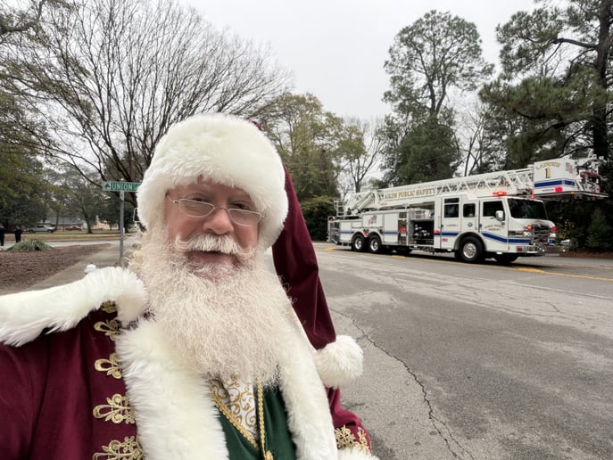 Gallery photo 1 of Santa Phillip
