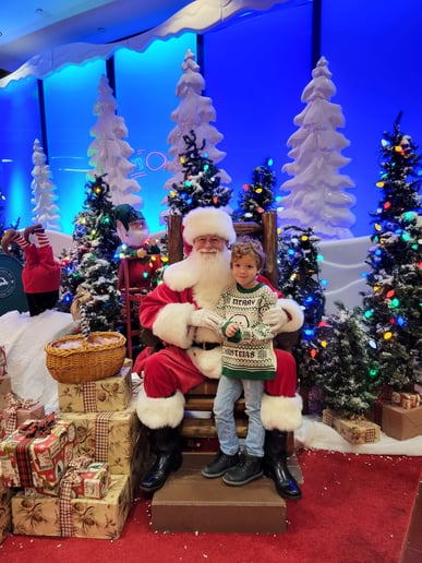 Gallery photo 1 of Santa Joe
