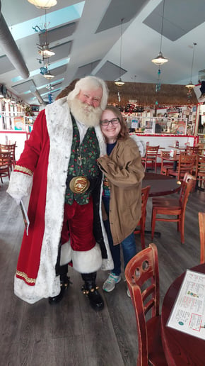 Gallery photo 3 of Santa Poff