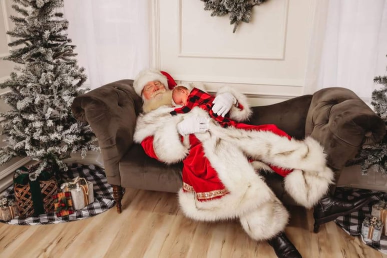 Gallery photo 4 of Santa Popcorn