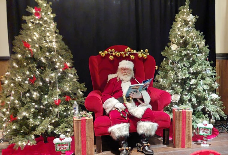 Gallery photo 1 of Santa Q