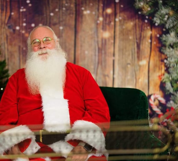 Gallery photo 18 of Santa Q