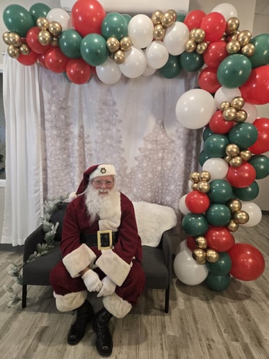 Gallery photo 6 of Santa Randy
