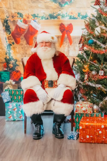 Gallery photo 9 of Santa Randy