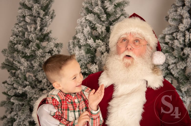 Gallery photo 14 of Santa Randy