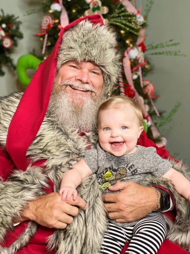 Gallery photo 7 of Santa Randy Umberger