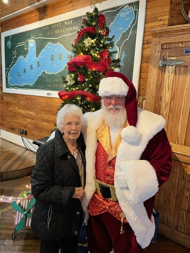 Gallery photo 15 of Santa Ray Semple
