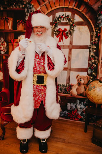 Gallery photo 50 of Santa Ray Semple