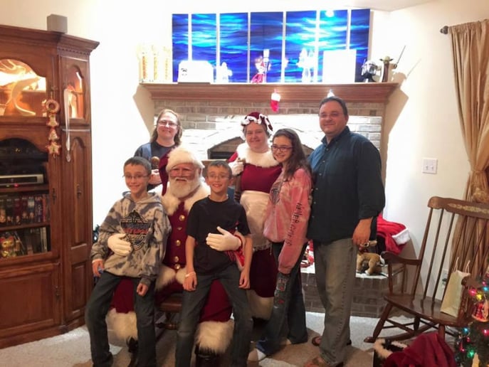 Gallery photo 4 of Santa Ray