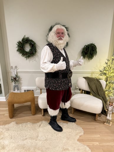 Gallery photo 16 of Santa Reggie