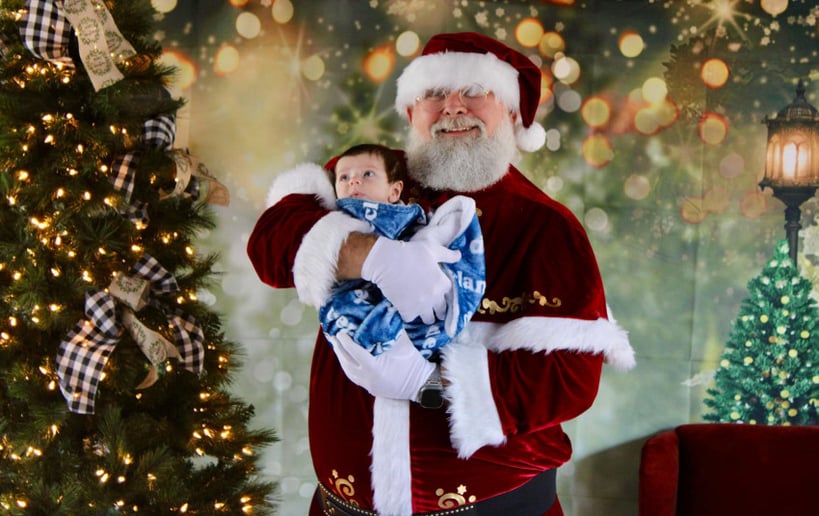Gallery photo 2 of Santa Ric* Professional Real Beard Santa