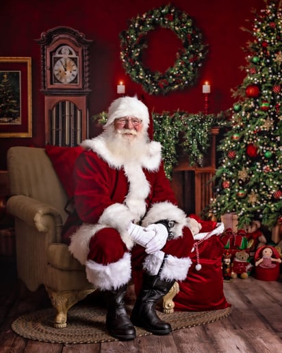 Gallery photo 10 of Santa Rich