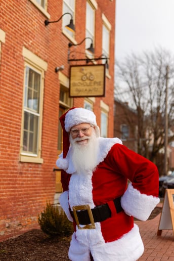 Gallery photo 15 of Santa Rich
